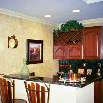 Kitchen Bar Area