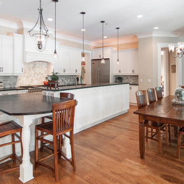 Kitchen/Bath