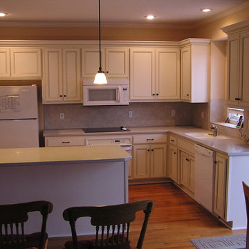 Kitchen Cabinet Refacing