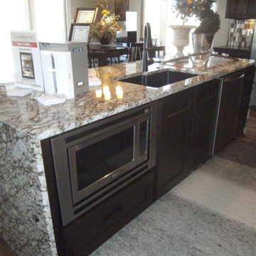 Kitchen Cabinetry for the 2016 Parade of Home "Best in Show" Winner