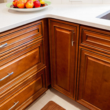 Kitchen Cabinetry | Mocha Maple Glazed