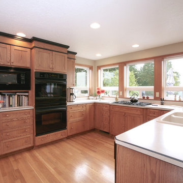 Kitchen Cabinets, Crown Molding, Laminate Countertops