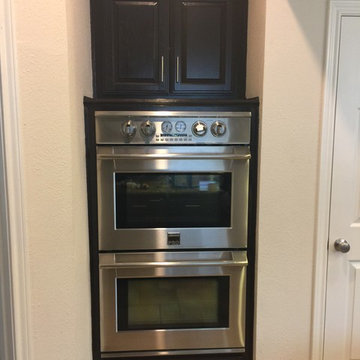 Kitchen Cabinets - Double-Stack Oven
