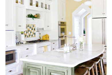 Inspiration for a timeless kitchen remodel in San Diego