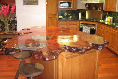 Kitchen Countertop w/ Glass Filled Voids