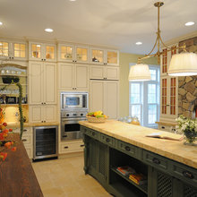 Kitchen Cabinets Lighted
