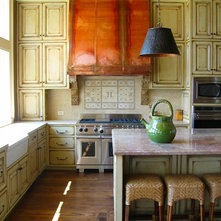 Traditional Kitchen by Erdreich Architecture, P.C.