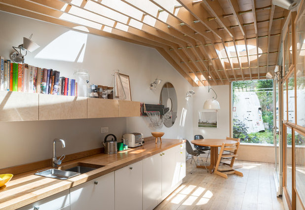 コンテンポラリー キッチン by Architect Your Home