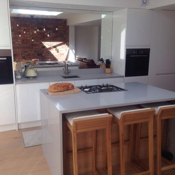 Kitchen extension with skypod