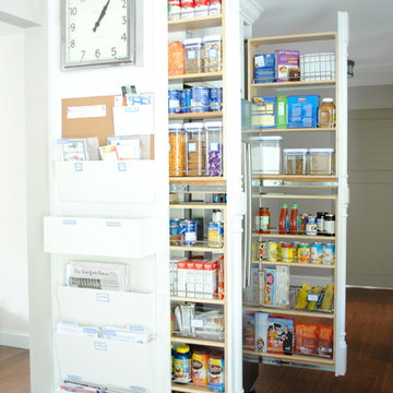 Kitchen {featured in KBMO}