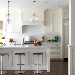 https://www.houzz.com/hznb/photos/kitchen-gallery-contemporary-kitchen-new-york-phvw-vp~75410091