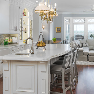KITCHEN ISLAND