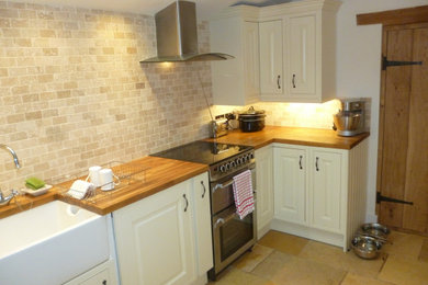 Design ideas for a classic kitchen in Hampshire.