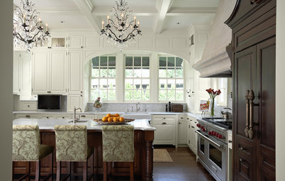 15 Elements of a Traditional Kitchen