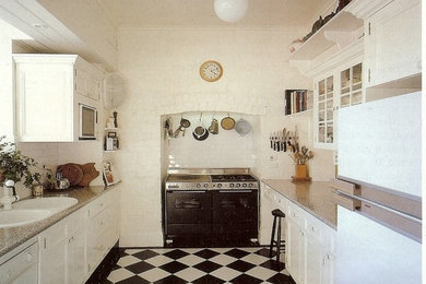 Foto på ett lantligt kök