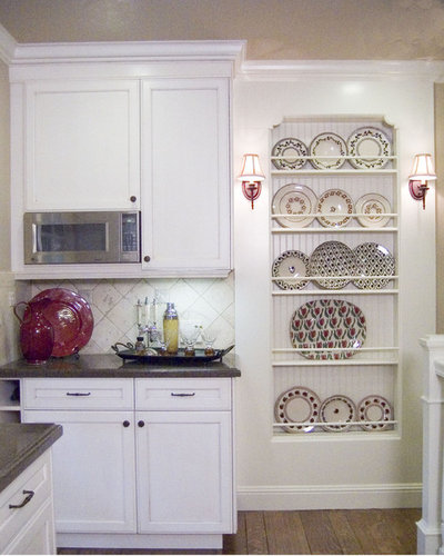 Traditional Kitchen by K & M Designs