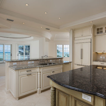Kitchen | Palm Coast of Vero Beach