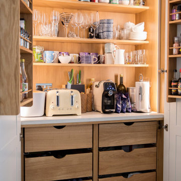 Kitchen pantry