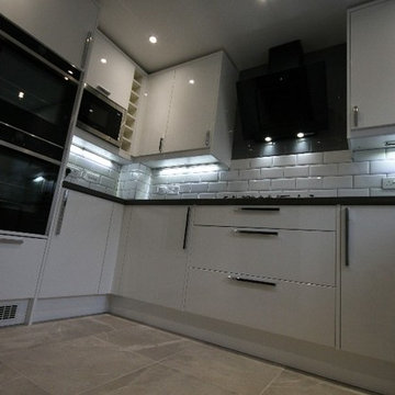 Compact Kitchen For an Ex Chef