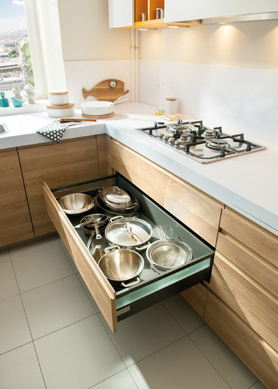 Contemporary Kitchen by Schmidt Kitchens Palmers Green