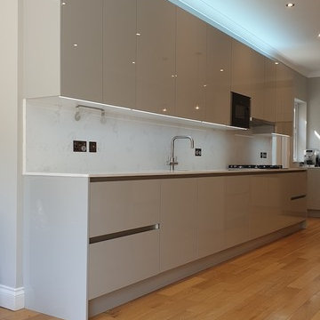 Kitchen Project 4 - Large Gloss Light Grey in Acton