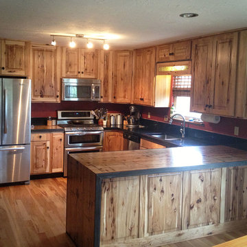 Kitchen reface Hickory/boxcar countertops