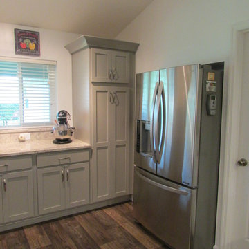 Kitchen Remodel-Grey