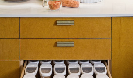 Organizing Tips That Really Work: Pantry in a Drawer