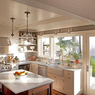 Traditional kitchen ideas - Inspiration for a timeless kitchen remodel in Seattle