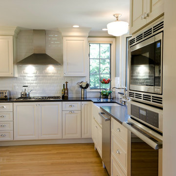 Kitchen Remodel - Traditional - 2