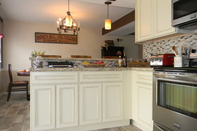 Mid-sized cottage kitchen photo in Philadelphia