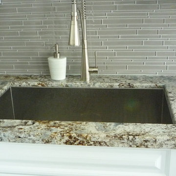 Kitchen Remodeling: Marbe Backsplash & Granite Counter;  http://www.keramin.ca