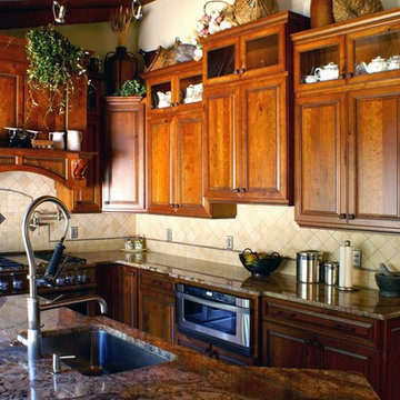 Kitchen Remodels done with Cabinet Refacing