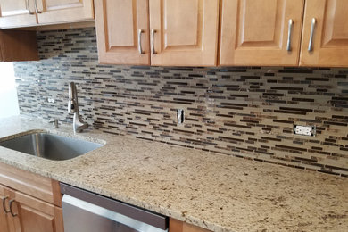 Kitchen photo in Chicago