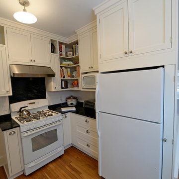 Kitchen renovation in small 1930s Colonial