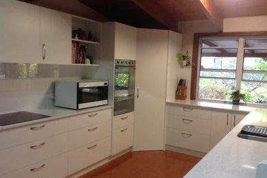 Photo of a large modern kitchen in Brisbane.