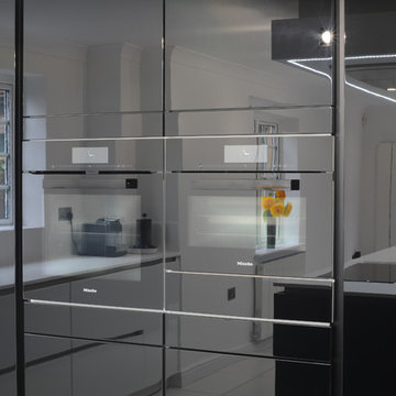 Kitchen | S2 Lacquer Gloss Siematic