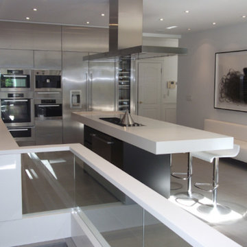 Kitchen, Stainless, Large Island, Modern, Double Ovens