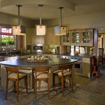Kitchen to Breakfast Room