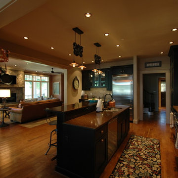 Kitchen to Living Room