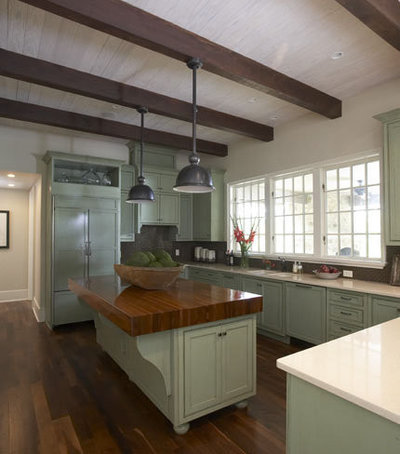 Traditional Kitchen by Tracery Interiors