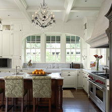 Traditional Kitchen by Twist Interior Design