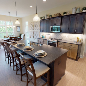 Kitchen with Attached Dinette