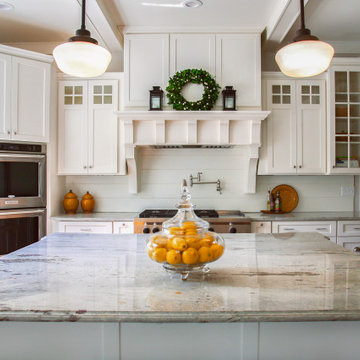 Kitchen with Farmhouse Touches