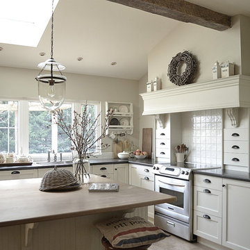 Kitchen with integrated European appliances