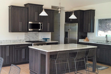 Kitchen with Island