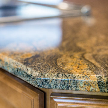 Kitchen with paradisio bash polished granite