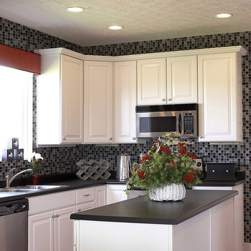 Kitchen with Pizzazz