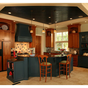 Kitchen with Tray Ceiling