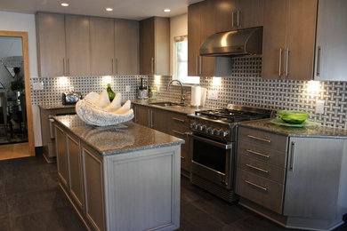 Example of a farmhouse kitchen design in New Orleans with quartzite countertops